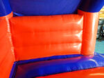 Un Cadre Euro Bouncy Castle – Image 7